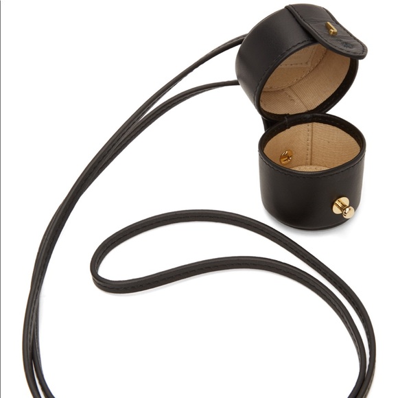 Jacquemus Handbags - Jacquemus Micro Le Vanity Bag NWT